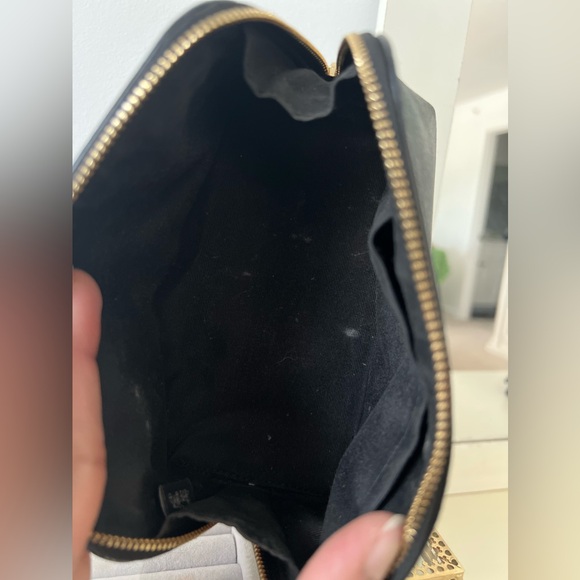 Coach - Picture 4 of 4